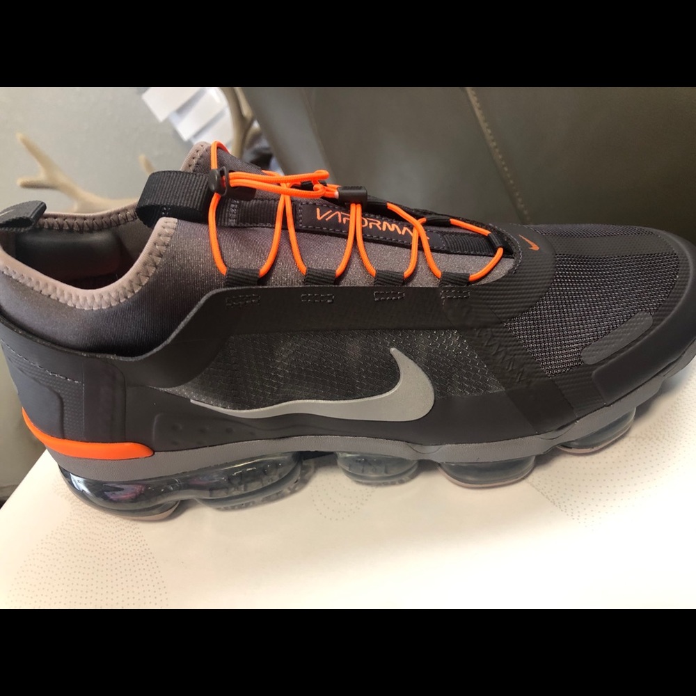 Men Nike air vapormax